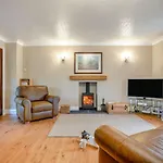 3 Bed In Oc-o33522 Holiday home