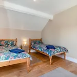 3 Bed In Oc-o33522