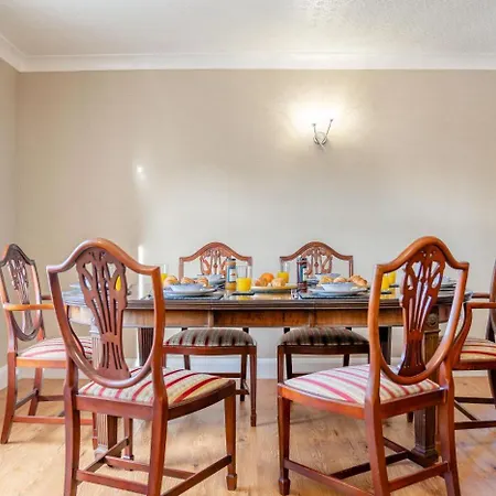 3 Bed In Oc-o33522 Holiday home