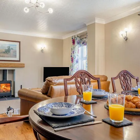 3 Bed In Oc-o33522 * Marske
