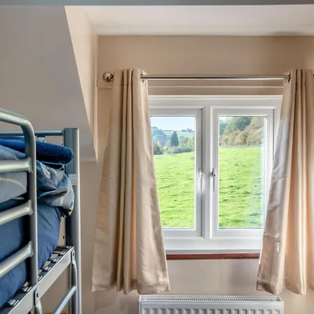 Holiday home 3 Bed In Oc-o33522